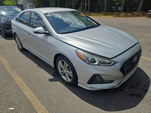 Used 2018 Hyundai Sonata SEL FWD image 2