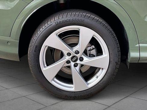 Certified 2025 Audi Q5 Premium Plus w/ Premium Plus image 11