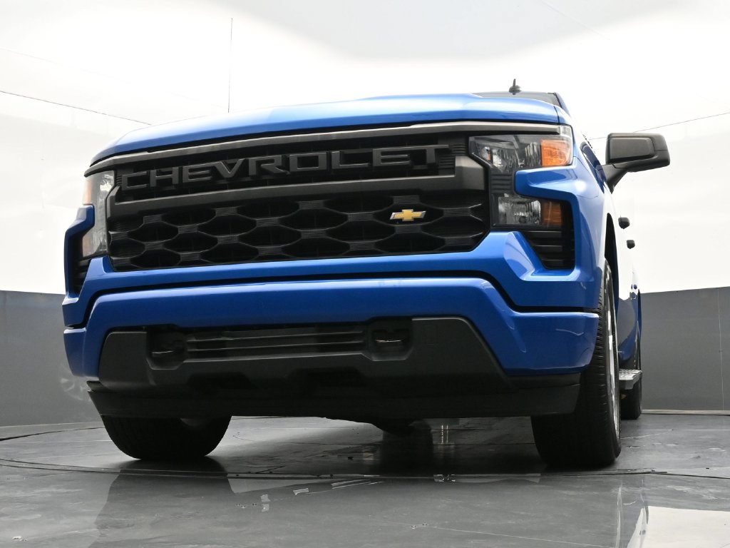 Used 2022 Chevrolet Silverado 1500 Custom RWD image 30