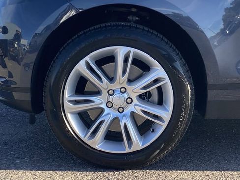 Used 2026 Land Rover Range Rover Velar S image 30