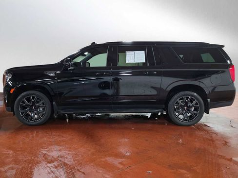 Used 2024 GMC Yukon XL Denali w/ Max Trailering Package image 6