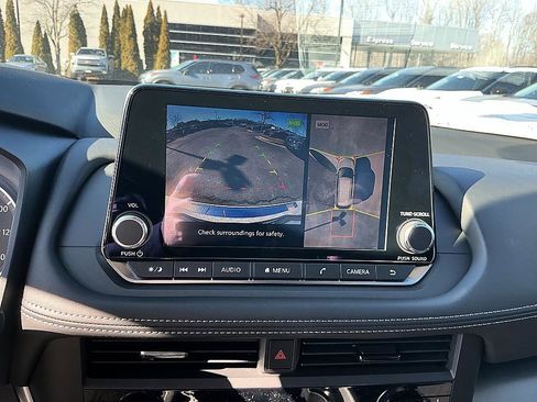 New 2026 Nissan Rogue SV image 12