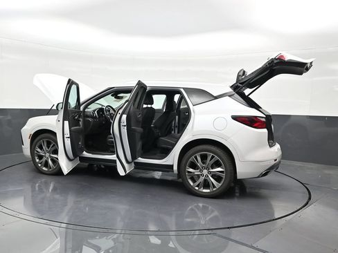 Used 2021 Chevrolet Blazer Premier w/ Driver Confidence II Package FWD image 34