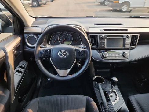 Used 2013 Toyota RAV4 XLE AWD/4WD image 21