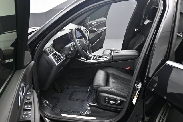 Certified 2024 BMW X5 sDrive40i w/ Premium Package RWD image 18