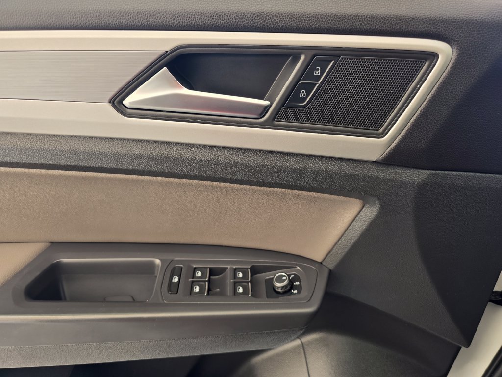 Used 2021 Volkswagen Atlas S FWD image 30