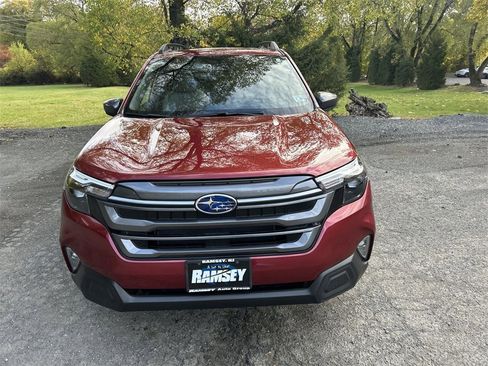 Certified 2025 Subaru Forester Premium image 3