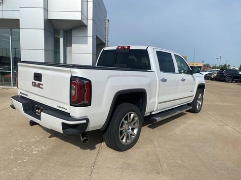 Used 2016 GMC Sierra 1500 Denali AWD/4WD image 12