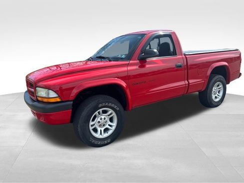 Used 2002 Dodge Dakota Sport image 1