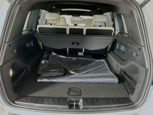 New 2026 Mercedes-Benz GLB 250 4MATIC image 25