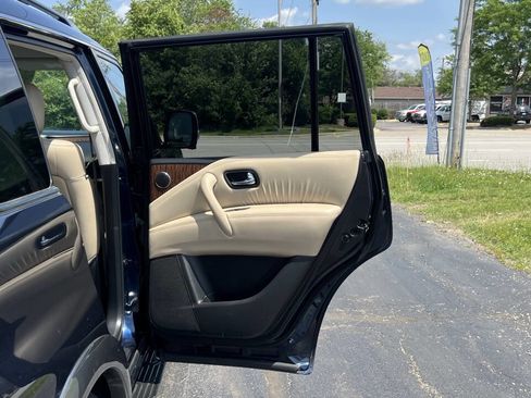 Used 2017 Nissan Armada SL image 38