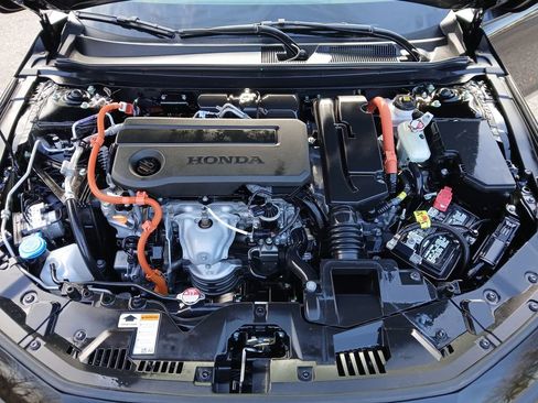 Used 2024 Honda Accord Sport image 31