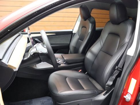 Used 2023 Tesla Model Y Long Range image 51