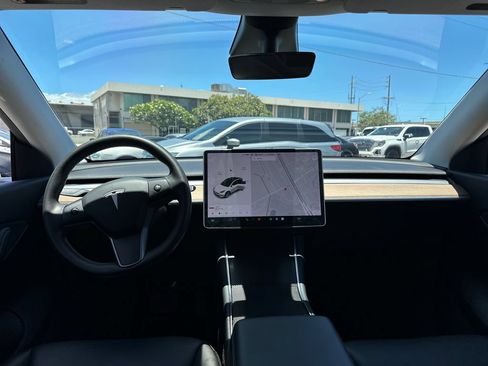 Used 2021 Tesla Model Y 2WD image 13