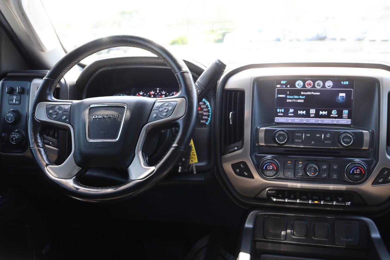 Used 2019 GMC Sierra 3500 Denali AWD/4WD image 23