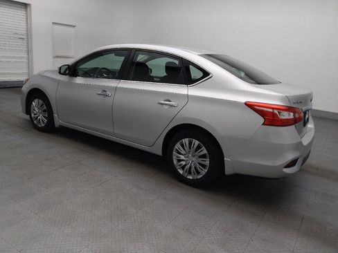 Used 2017 Nissan Sentra S FWD image 3