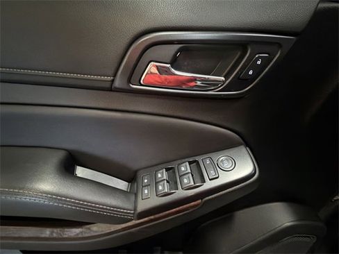 Used 2019 GMC Yukon SLE w/ SLE Value Package image 13