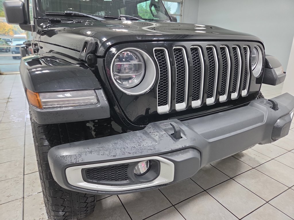 Used 2020 Jeep Wrangler Unlimited Sahara AWD/4WD image 20