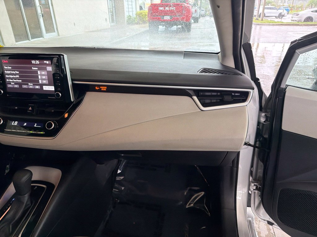 Used 2021 Toyota Corolla LE w/ Carpet Mat Package (TMS) FWD image 21