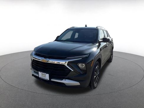 Used 2025 Chevrolet TrailBlazer LT image 7