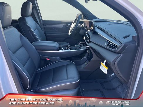 New 2025 Buick Enclave Sport Touring w/ Super Cruise Package image 38