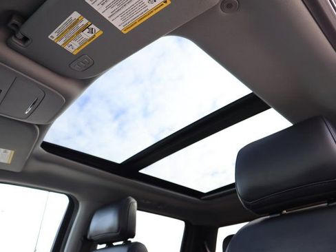 Used 2021 Ford F150 Lariat w/ Equipment Group 502A High image 15