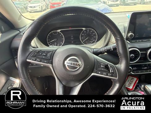 Used 2020 Nissan Sentra SR w/ Premium Package FWD image 9