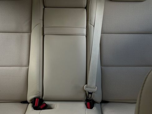 Used 2018 Lexus ES 350 w/ Premier Package image 18