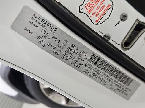 Used 2019 Jeep Cherokee Trailhawk image 36