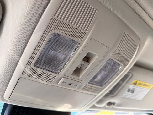 Used 2025 MAZDA CX-5 AWD 2.5 S w/ Preferred Package image 37