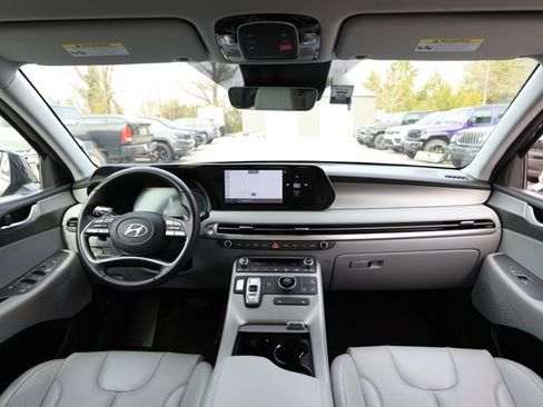 Used 2024 Hyundai Palisade SEL image 60