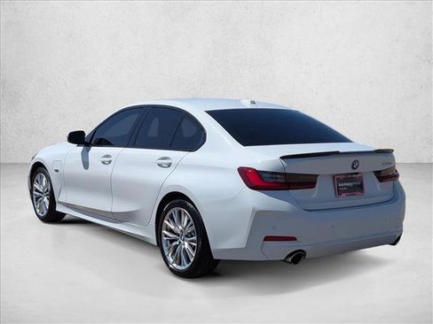 Used 2023 BMW 330e w/ Driving Assistance Package RWD image 7