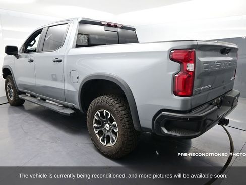 Used 2024 Chevrolet Silverado 1500 ZR2 w/ Technology Package image 5