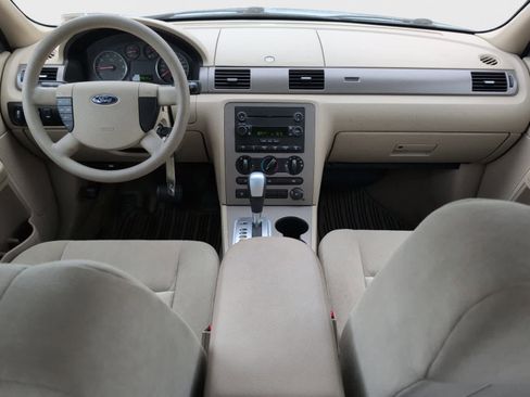 Used 2005 Ford Five Hundred SE image 14