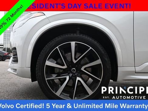 Certified 2022 Volvo XC90 T6 Momentum w/ Advanced Package image 10