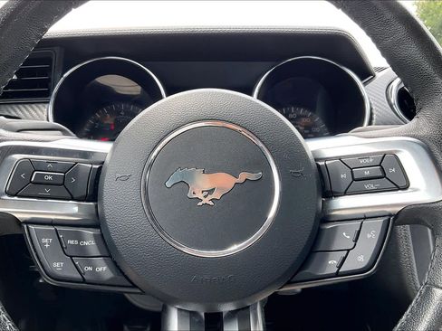 Used 2015 Ford Mustang Coupe w/ Equipment Group 051A RWD image 34