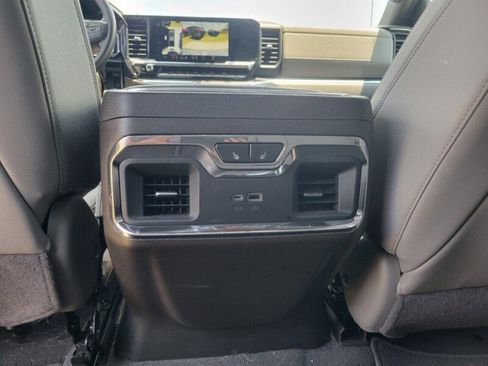 Used 2024 GMC Sierra 1500 SLT w/ SLT Premium Plus Package RWD image 23