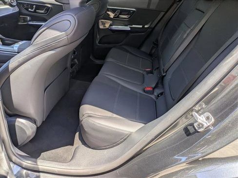 Used 2026 Mercedes-Benz GLC 300 image 16