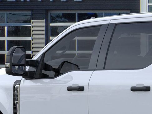 New 2026 Ford F350 XL w/ XL Chrome Package image 20