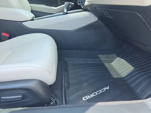 Certified 2025 Honda Accord Touring image 31