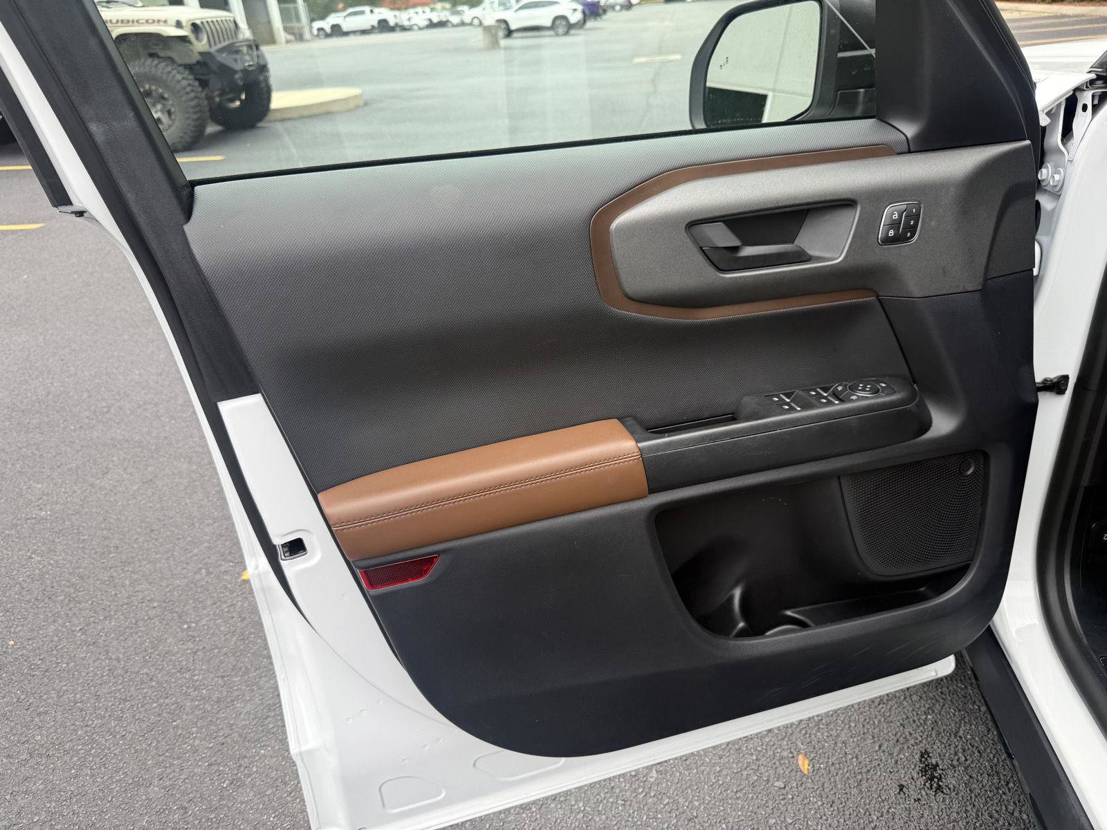 Used 2026 Ford Bronco Sport Outer Banks AWD/4WD image 12