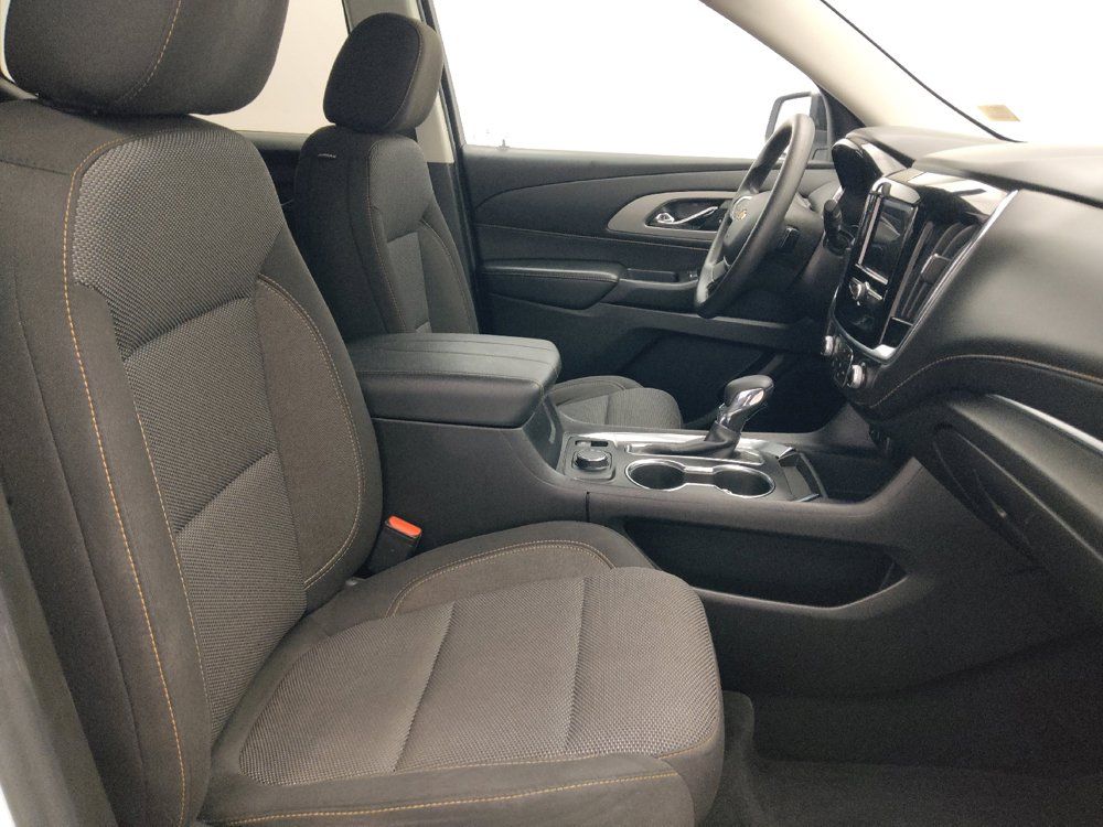 Used 2021 Chevrolet Traverse LS FWD image 21