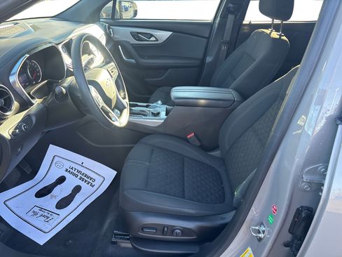 Used 2021 Chevrolet Blazer LT image 9