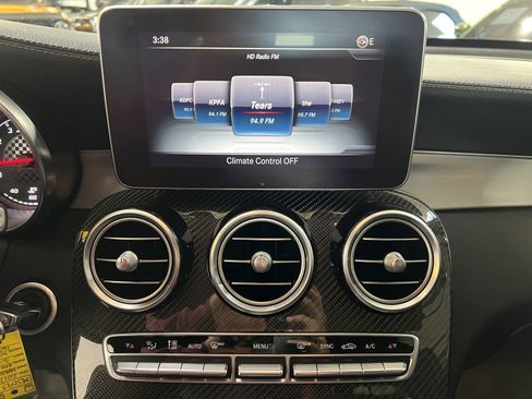 Used 2017 Mercedes-Benz GLC 43 AMG 4MATIC image 21