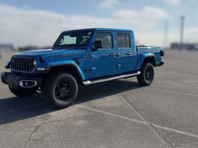 New 2026 Jeep Gladiator Sport