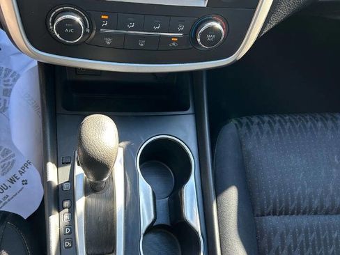 Used 2018 Nissan Altima 2.5 S w/ S Convenience Package image 26