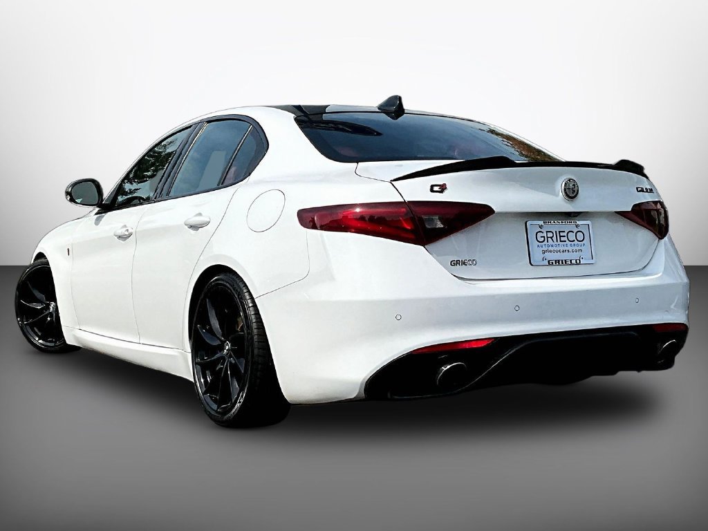 Used 2020 Alfa Romeo Giulia AWD w/ Cold Weather Package image 5