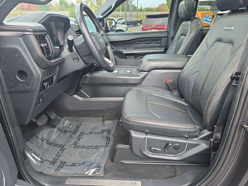 Used 2024 Ford Expedition Max Platinum image 24