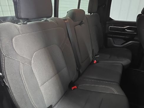 Used 2021 RAM 1500 Big Horn AWD/4WD image 16