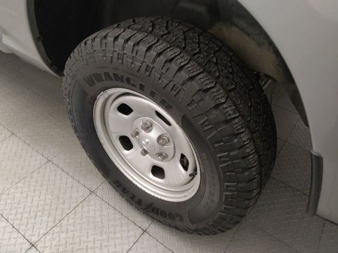 Used 2020 RAM 1500 Tradesman w/ Popular Equipment Group AWD/4WD image 31